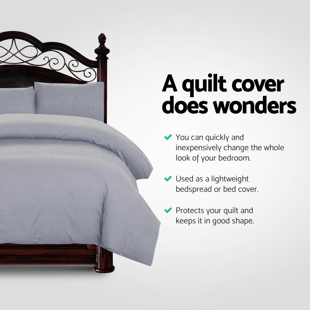 Bed with gray quilt cover and text highlighting benefits on a white background