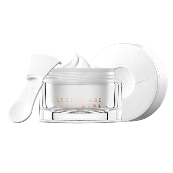 Skincare product with 'Legere Age' branding on a white background
